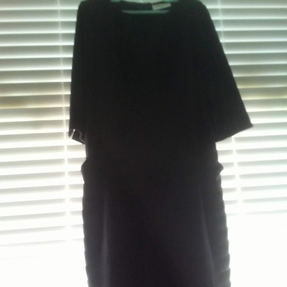 MM Lafleur black dress with pockets